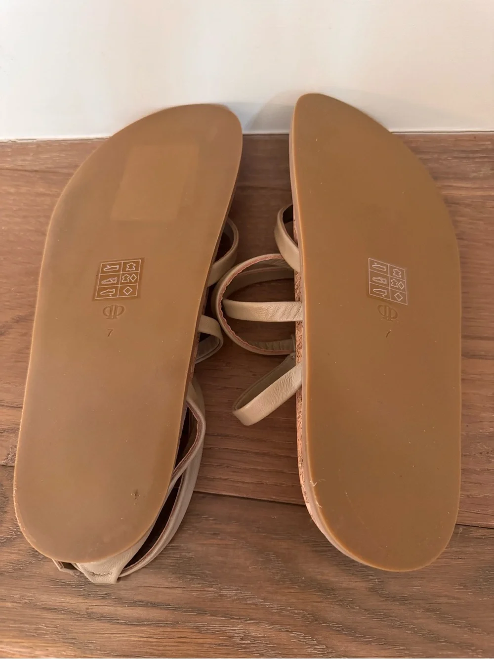 Paige Zana Ankle Strap Leather Sandal Size 7 in Color Sand